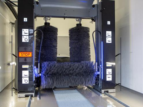 Waschanlage bei der Autobahn-Garage Zwahlen & Wieser AG Lyss